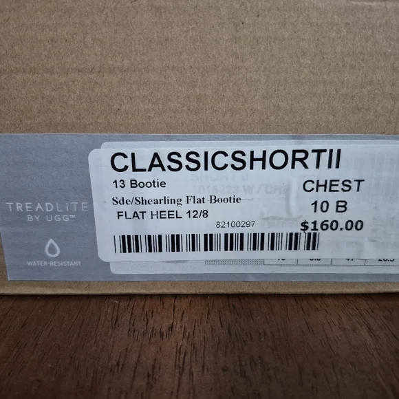 UGG Tan Winter Boots - Picture 4 of 4